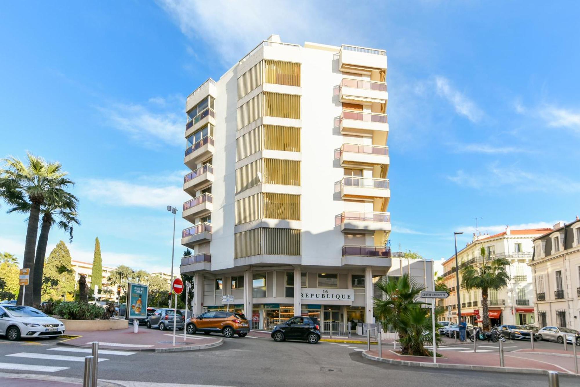 Appartement L'horizon Avec Somptueuse Terrasse Vue Cannes