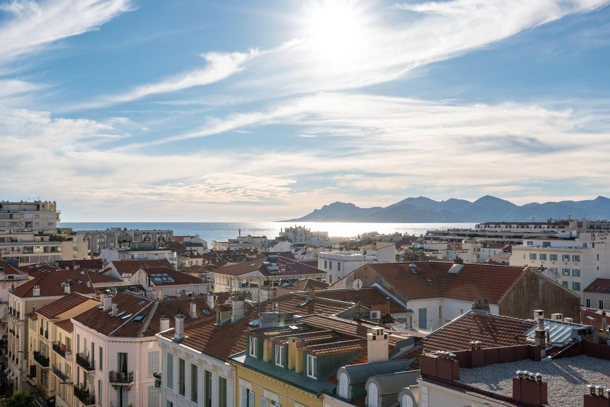 L'horizon Avec Somptueuse Terrasse Vue * Cannes