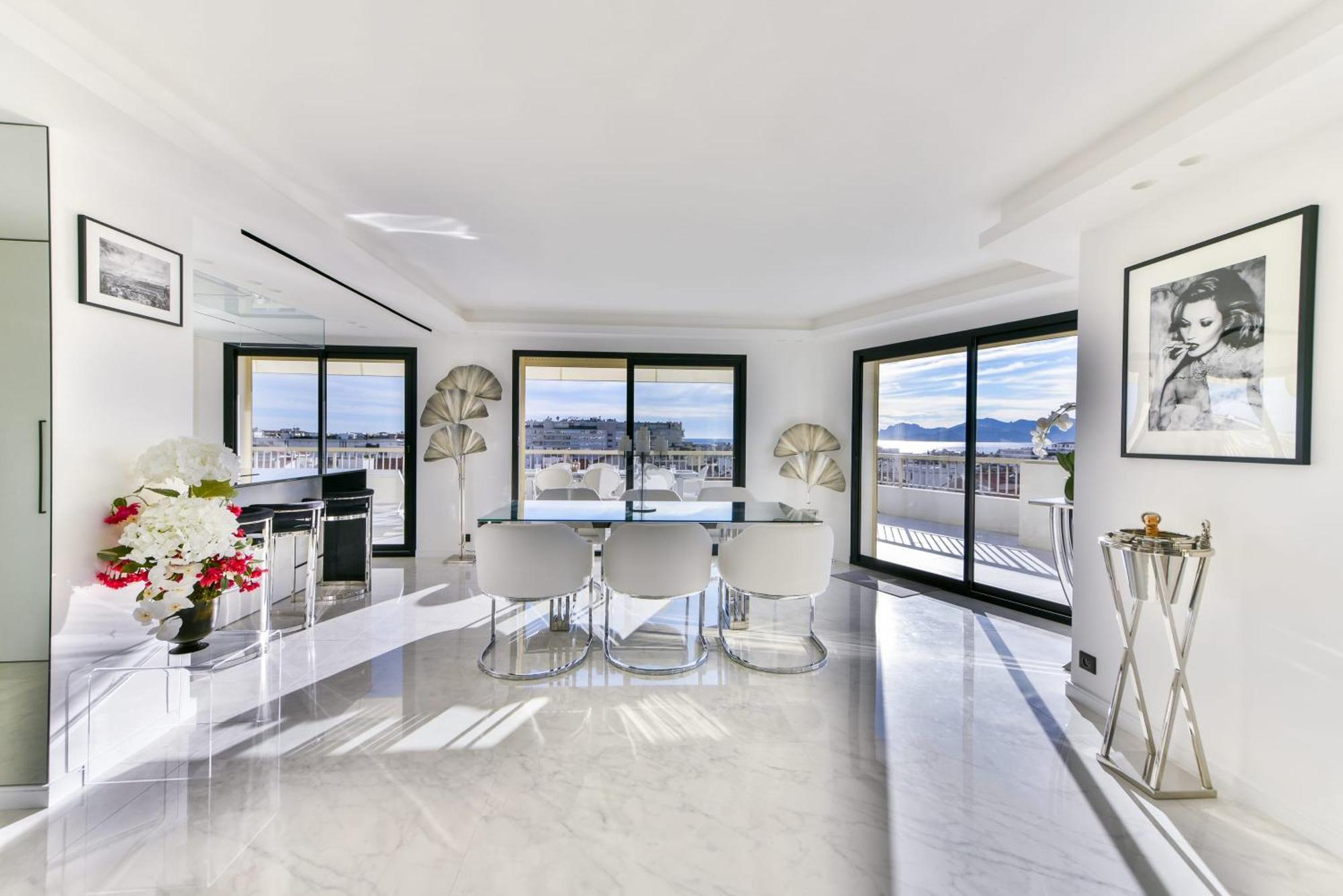 Appartement L'horizon Avec Somptueuse Terrasse Vue Cannes